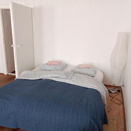 Apartment mit 1 Schlafzimmer in Altstadthaus Sankt Veit an der Glan Exterior foto