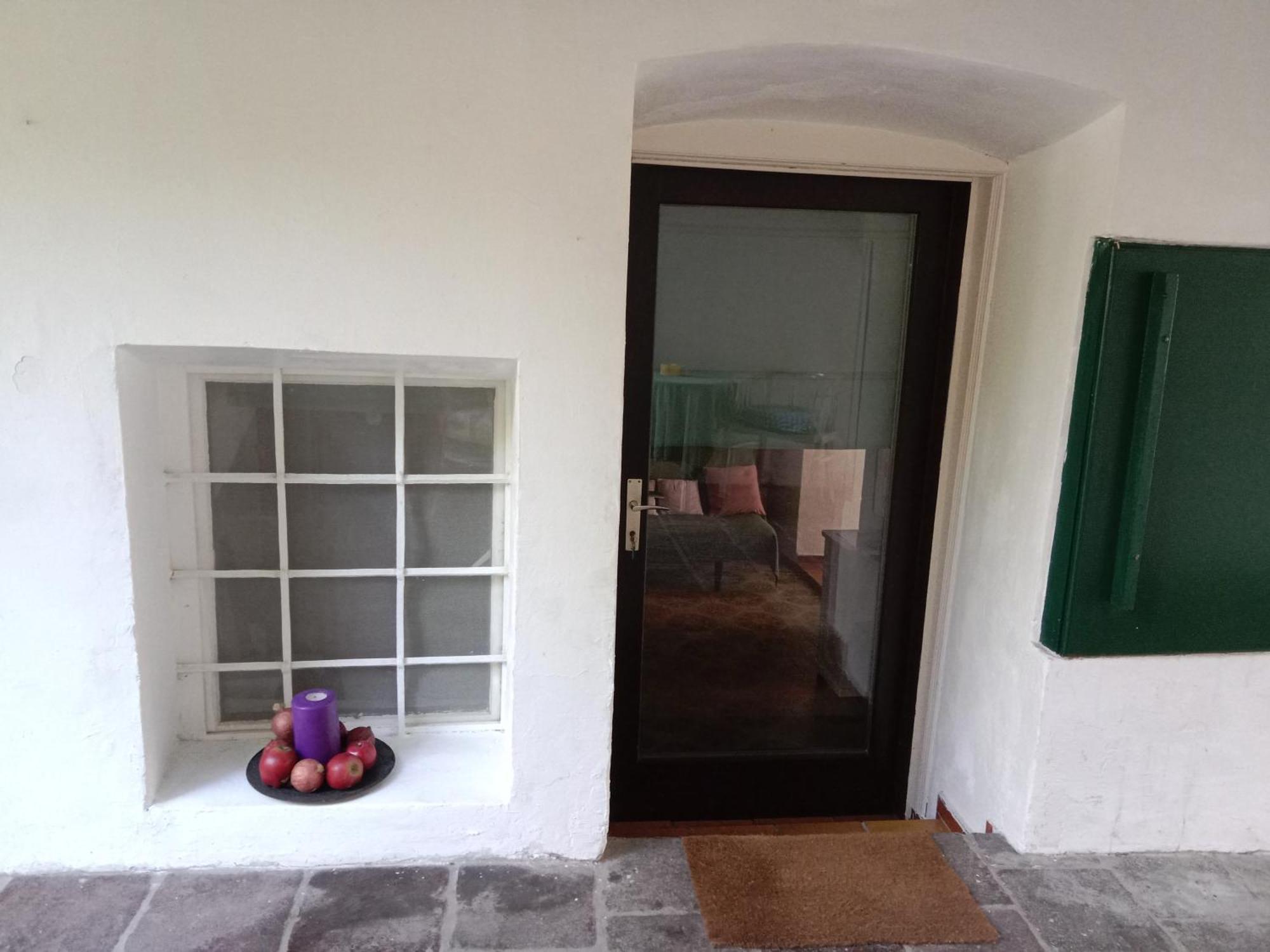 Apartment mit 1 Schlafzimmer in Altstadthaus Sankt Veit an der Glan Exterior foto